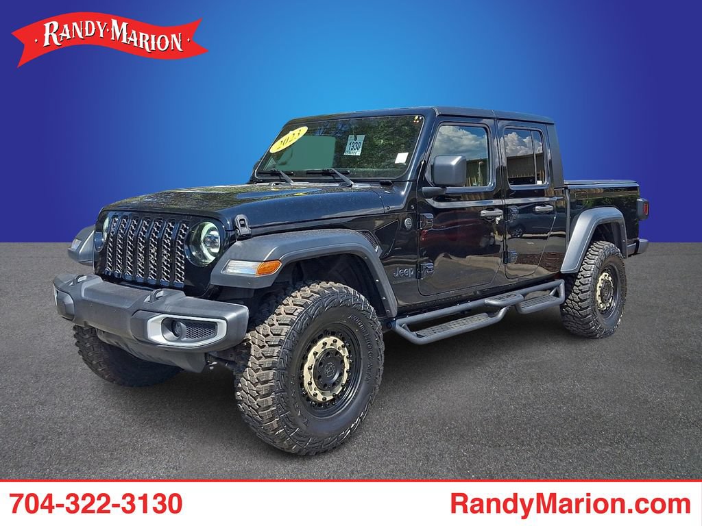 Used 2023 Jeep Gladiator Sport AWD/4WD image 1