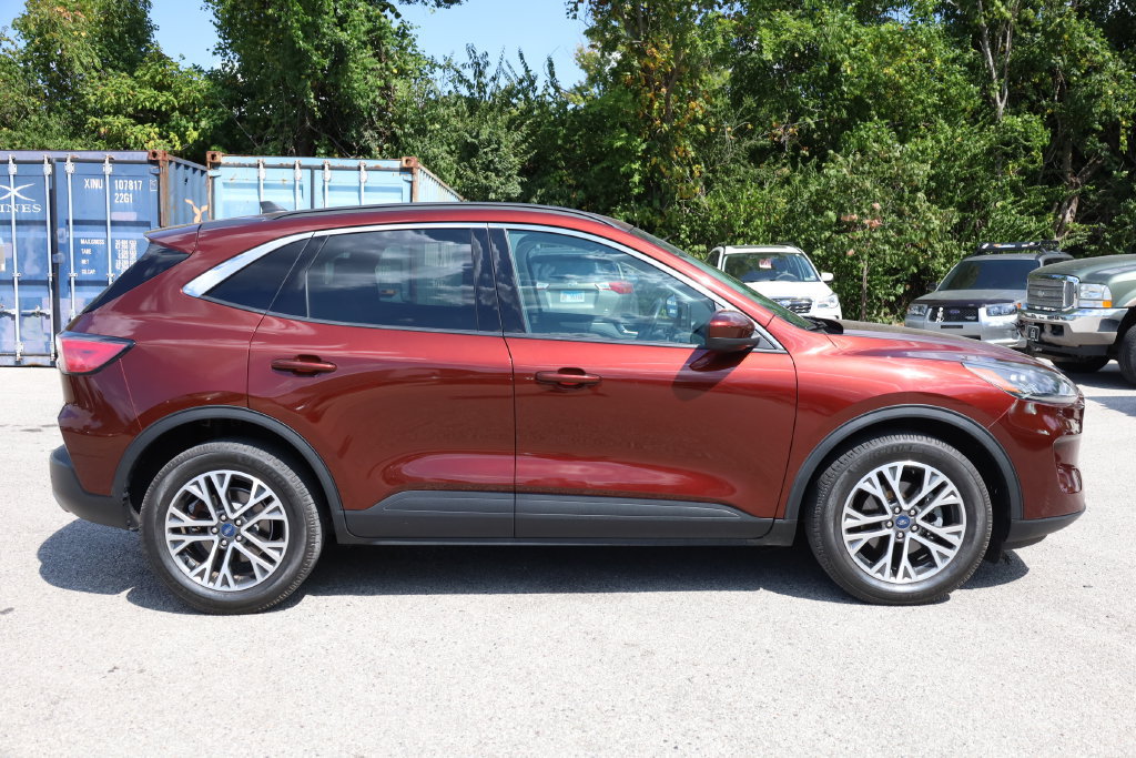 Used 2021 Ford Escape SEL w/ Technology Package AWD/4WD image 5