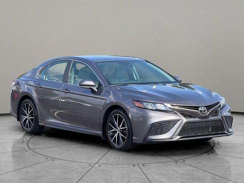Certified 2023 Toyota Camry SE AWD/4WD image 8