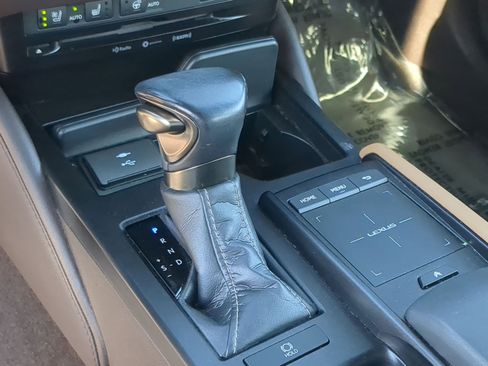 Used 2021 Lexus ES 350 w/ Premium Package FWD image 18