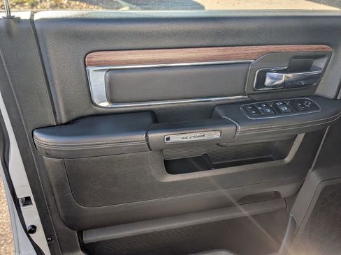 Used 2018 RAM 2500 Laramie image 14