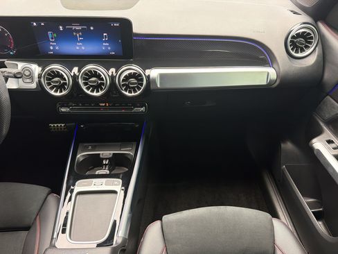 Certified 2024 Mercedes-Benz GLB 250 image 29