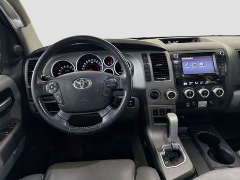Used 2011 Toyota Sequoia Limited AWD/4WD image 26