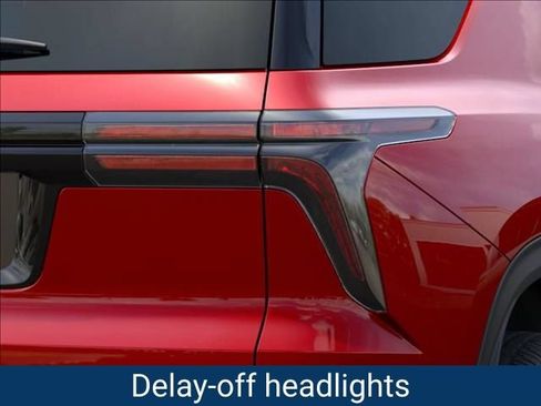 New 2027 Chevrolet Traverse LT w/ Driver Confidence Package FWD image 12