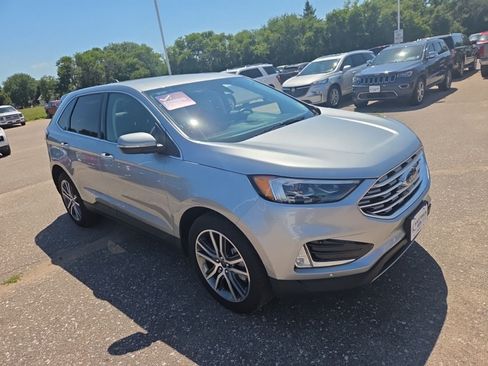 Certified 2024 Ford Edge Titanium w/ Equipment Group 301A AWD/4WD image 9