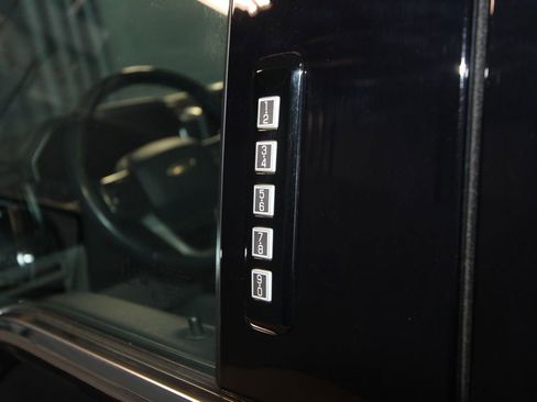 Used 2023 Ford F150 Limited image 52