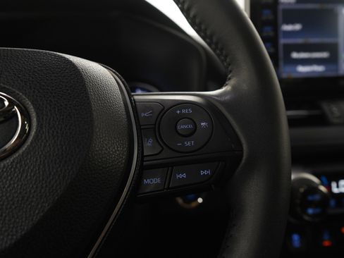 Used 2020 Toyota RAV4 XSE AWD/4WD image 27