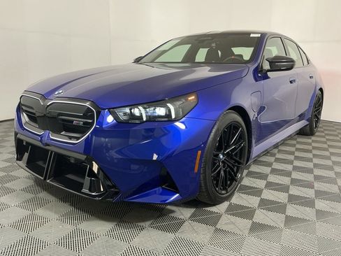 Certified 2026 BMW M5 w/ Carbon Package image 2
