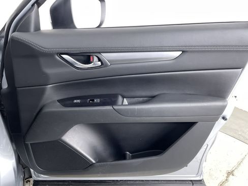 Used 2021 MAZDA CX-5 Touring image 24