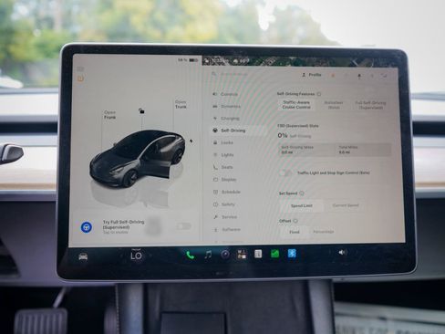 Used 2023 Tesla Model 3 Standard Range RWD image 14