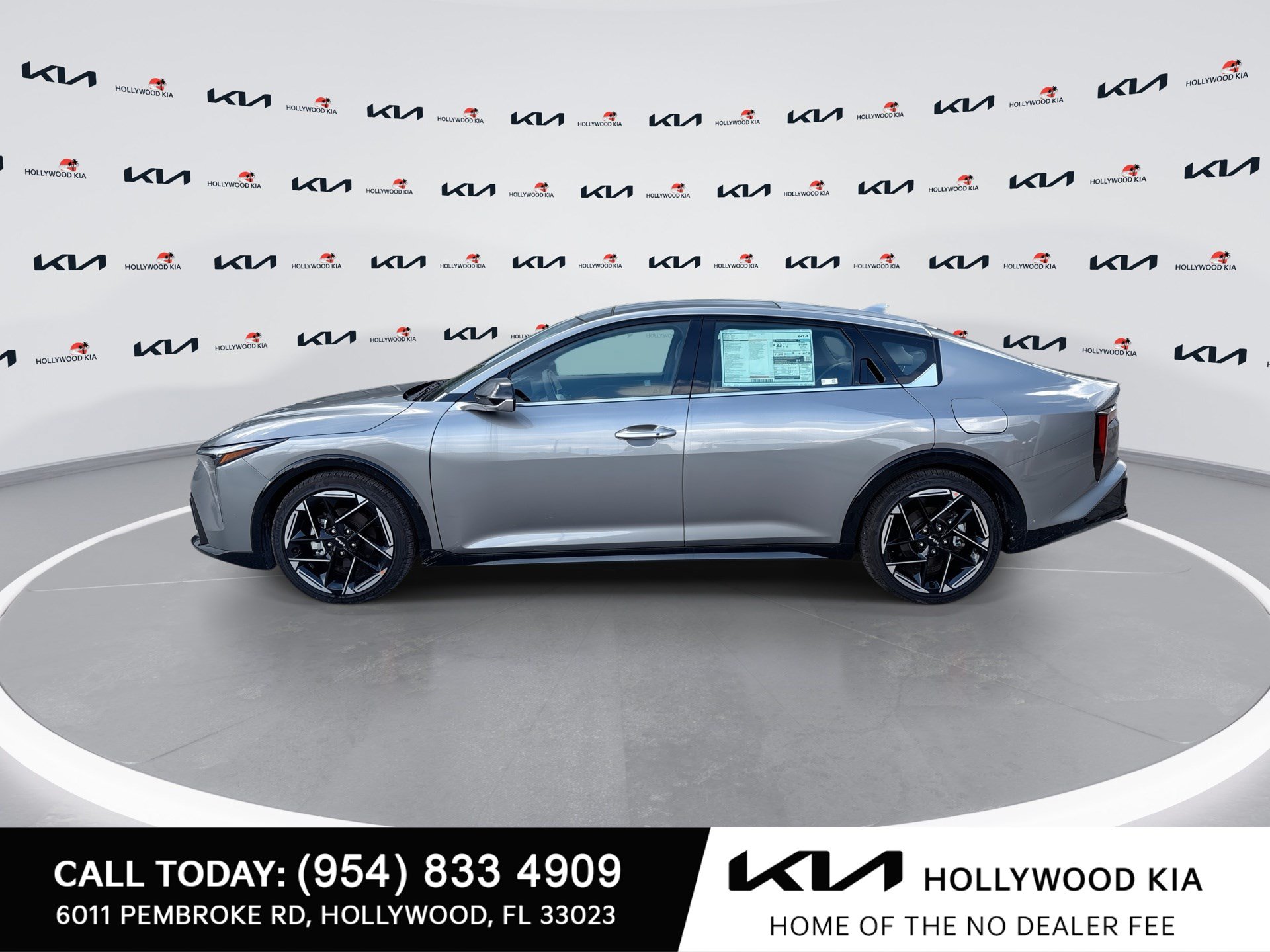 New 2026 Kia K4 GT-Line w/ GT-Line Premium Package FWD image 5