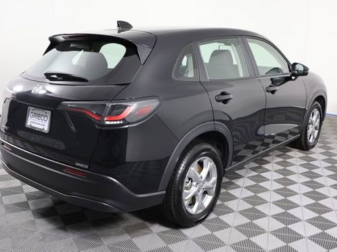 Certified 2025 Honda HR-V LX image 8