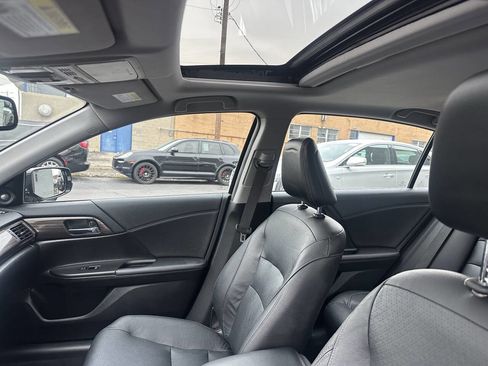 Used 2016 Honda Accord EX-L image 17