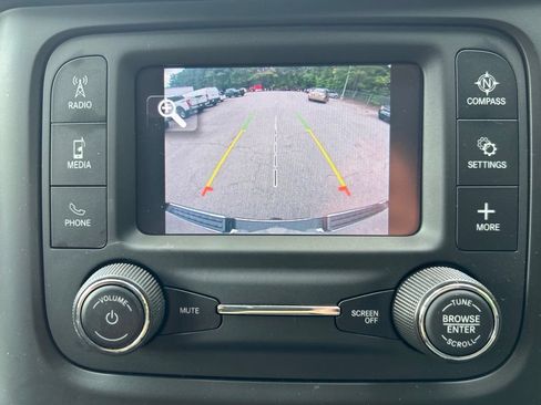 Used 2021 RAM 1500 Big Horn AWD/4WD image 12