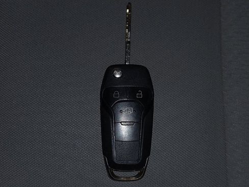 Used 2018 Ford EcoSport S image 32