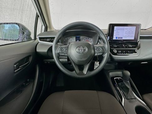 Certified 2025 Toyota Corolla LE image 21