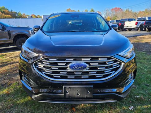 Certified 2024 Ford Edge Titanium image 2