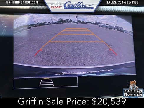 Certified 2023 Buick Encore GX Preferred w/ Cold Weather Comfort Package FWD image 31