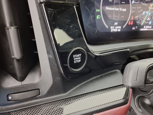 Used 2024 Porsche Cayenne Turbo GT image 14