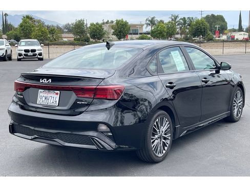 Used 2023 Kia Forte GT-Line w/ GT-Line Premium Package FWD image 6