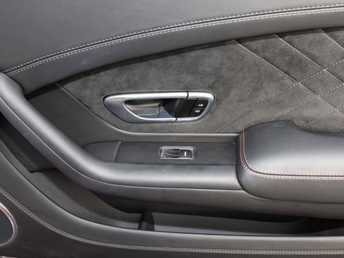 Used 2018 Bentley Continental GT Supersports image 57