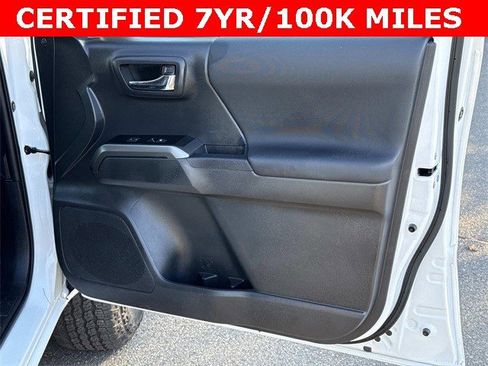 Used 2023 Toyota Tacoma TRD Off-Road image 8