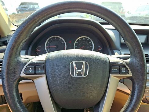 Used 2012 Honda Accord LX image 19