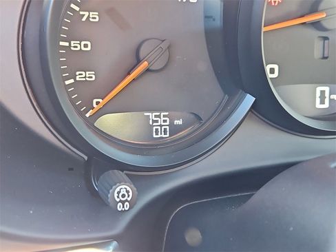 Certified 2025 Porsche 718 Boxster image 13