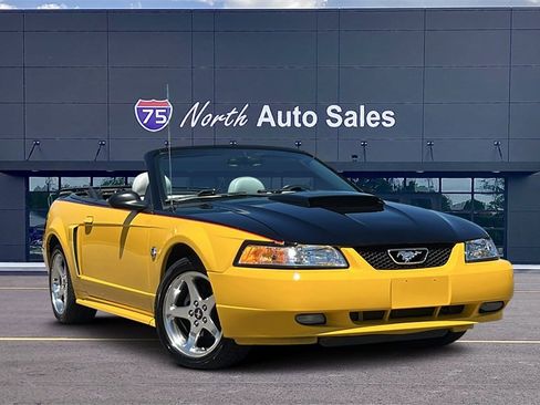Used 2004 Ford Mustang GT image 1