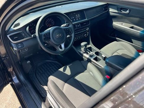 Used 2018 Kia Optima LX FWD image 13
