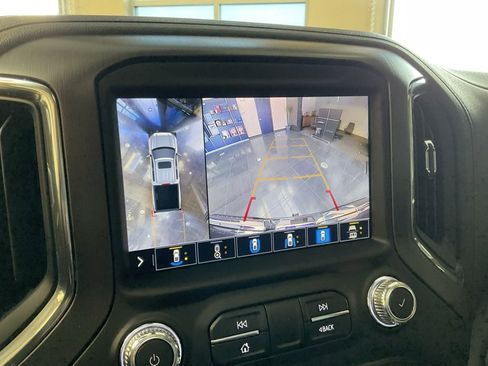 Used 2021 GMC Sierra 1500 AT4 w/ AT4 Value Package image 19