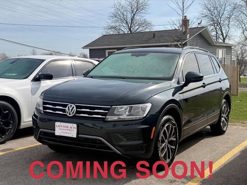 Used 2019 Volkswagen Tiguan SE image 1