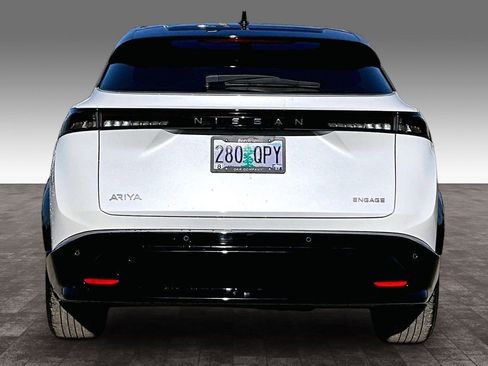 Used 2023 Nissan Ariya FWD image 6