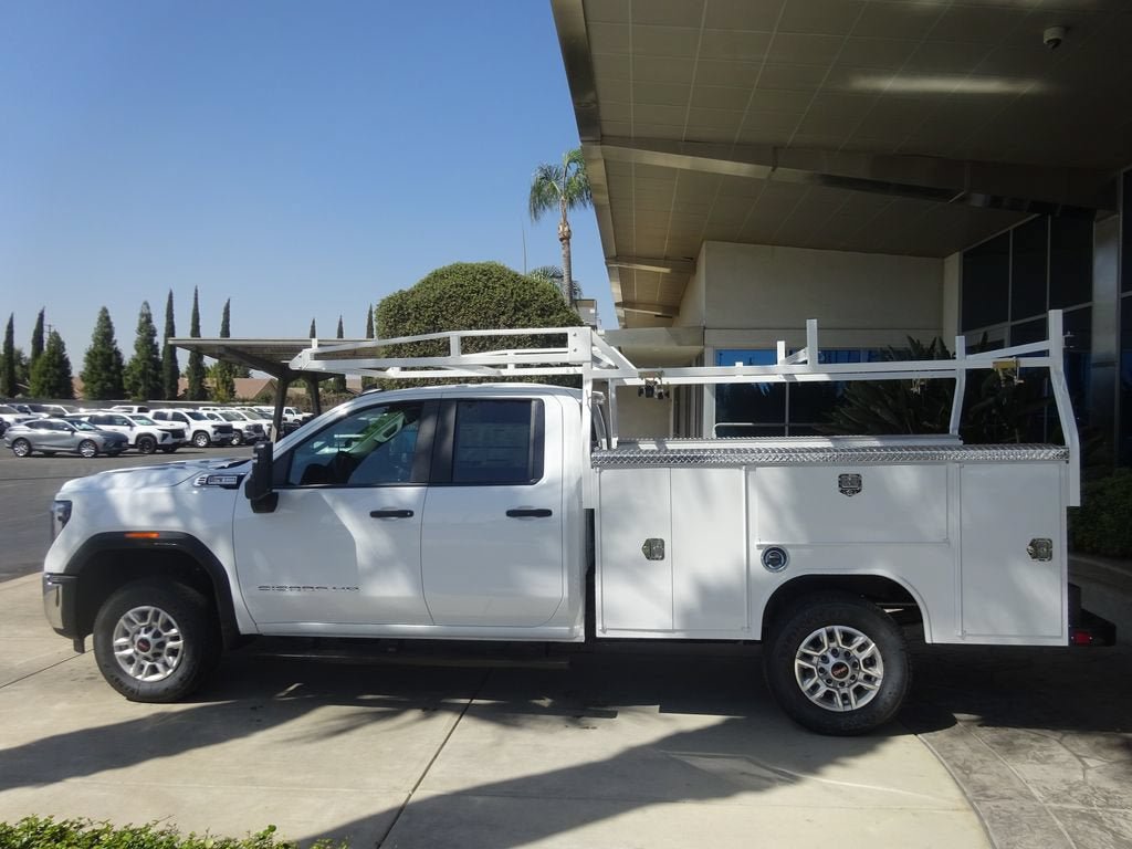New 2026 GMC Sierra 2500 Pro w/ Convenience Package RWD image 4