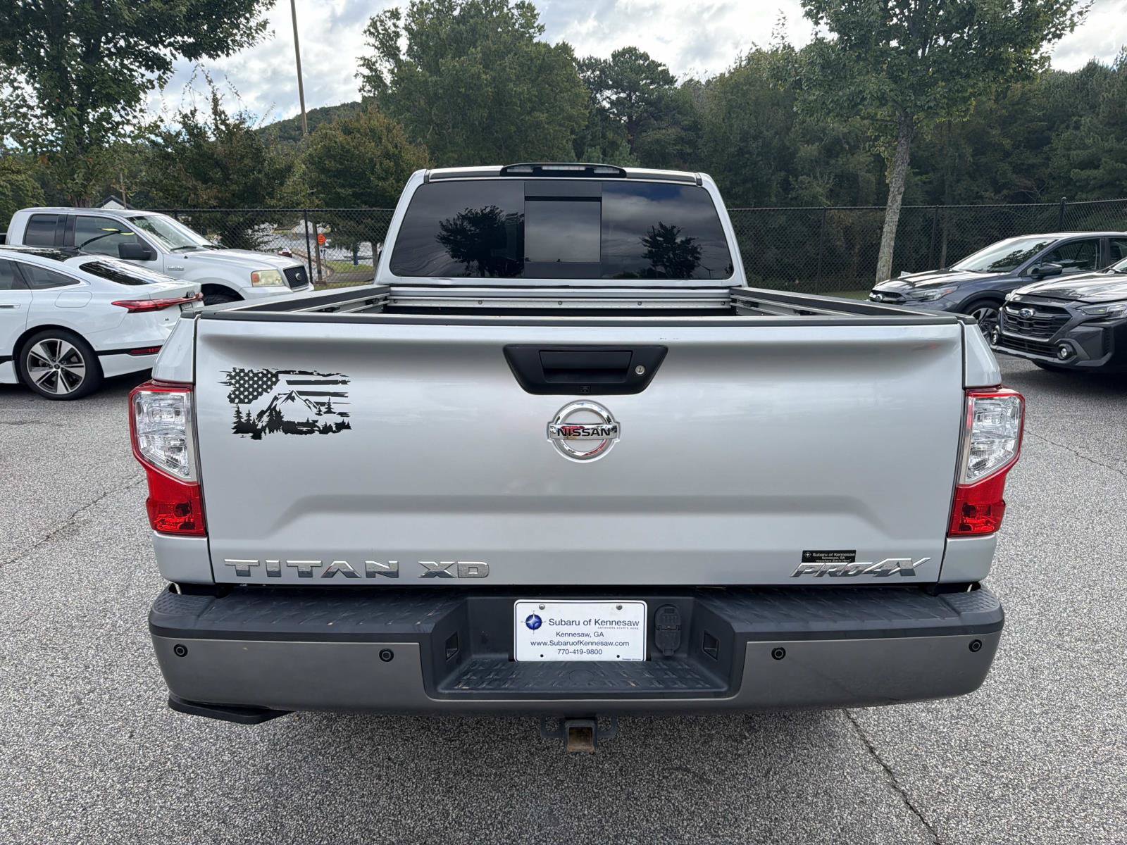 Used 2019 Nissan Titan PRO-4X w/ Pro-4x Convenience Package AWD/4WD image 8