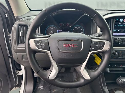 Used 2018 GMC Canyon SLE w/ SLE Convenience Package RWD image 11