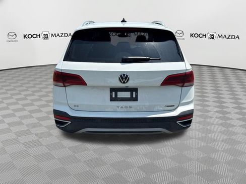 Used 2023 Volkswagen Taos SE w/ Panoramic Sunroof Package AWD/4WD image 6