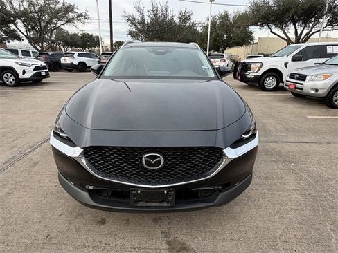 Used 2025 MAZDA CX-30 AWD 2.5 S w/ Select Sport Pkg image 2