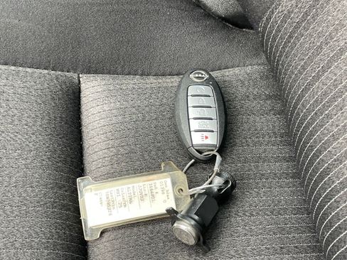 Used 2025 Nissan Altima 2.5 SV image 22