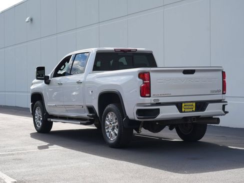 Certified 2025 Chevrolet Silverado 3500 High Country w/ High Country Premium Package AWD/4WD image 5
