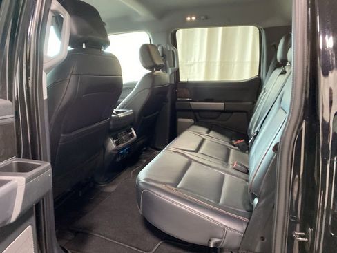 Used 2021 Ford F150 Lariat w/ Equipment Group 502A High AWD/4WD image 8