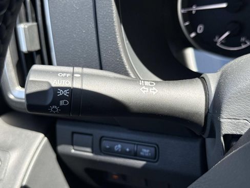 New 2026 Nissan Frontier SV w/ All-Weather Content Package AWD/4WD image 15