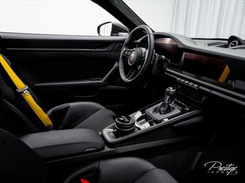 Used 2026 Porsche 911 GT3 RWD image 43