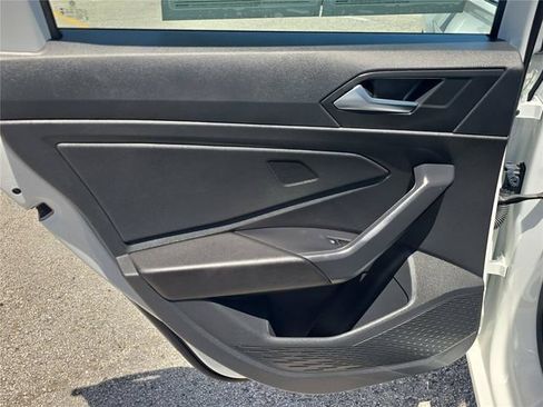 Used 2025 Volkswagen Jetta S FWD image 8