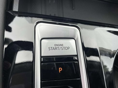 New 2026 Volkswagen Atlas Peak Edition AWD/4WD image 29