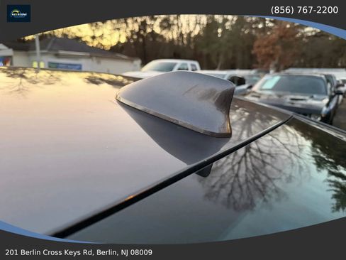 Used 2018 Honda Accord Sport image 12