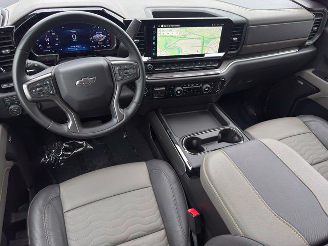 Used 2026 Chevrolet Silverado 2500 ZR2 AWD/4WD image 11