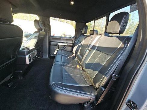 Used 2019 Ford F150 Lariat w/ Equipment Group 502A Luxury image 19