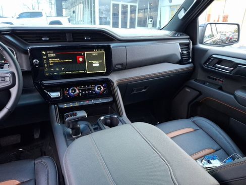 Certified 2023 GMC Sierra 1500 AT4 w/ Technology Package image 16