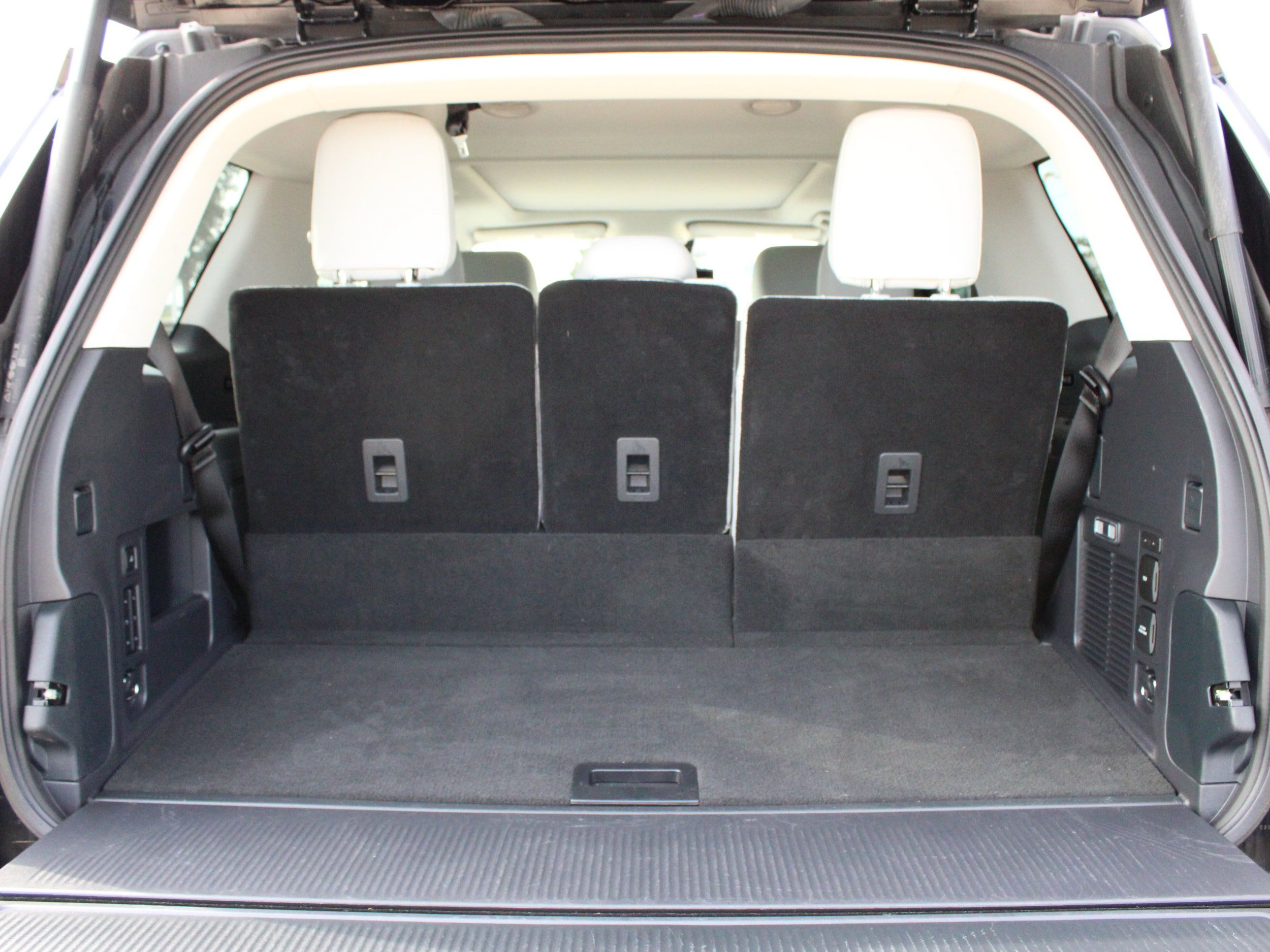 Used 2025 Ford Expedition Platinum AWD/4WD image 50